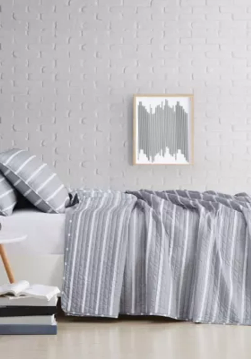 Truly Soft Maddow Stripe Grey King 3-Piece Quilt Set