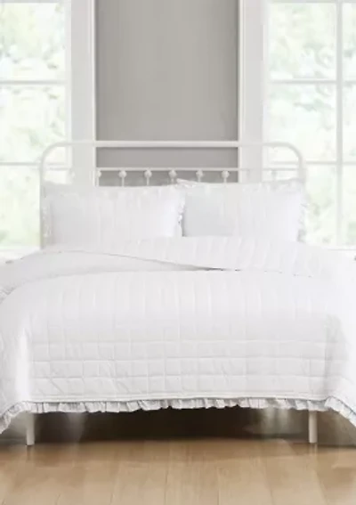 The Farmhouse by Rachel Ashwell Ruffled Washed Cotton White King 3 Piece Quilt Set