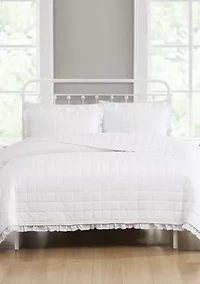 The Farmhouse by Rachel Ashwell Ruffled Washed Cotton White King 3 Piece Quilt Set