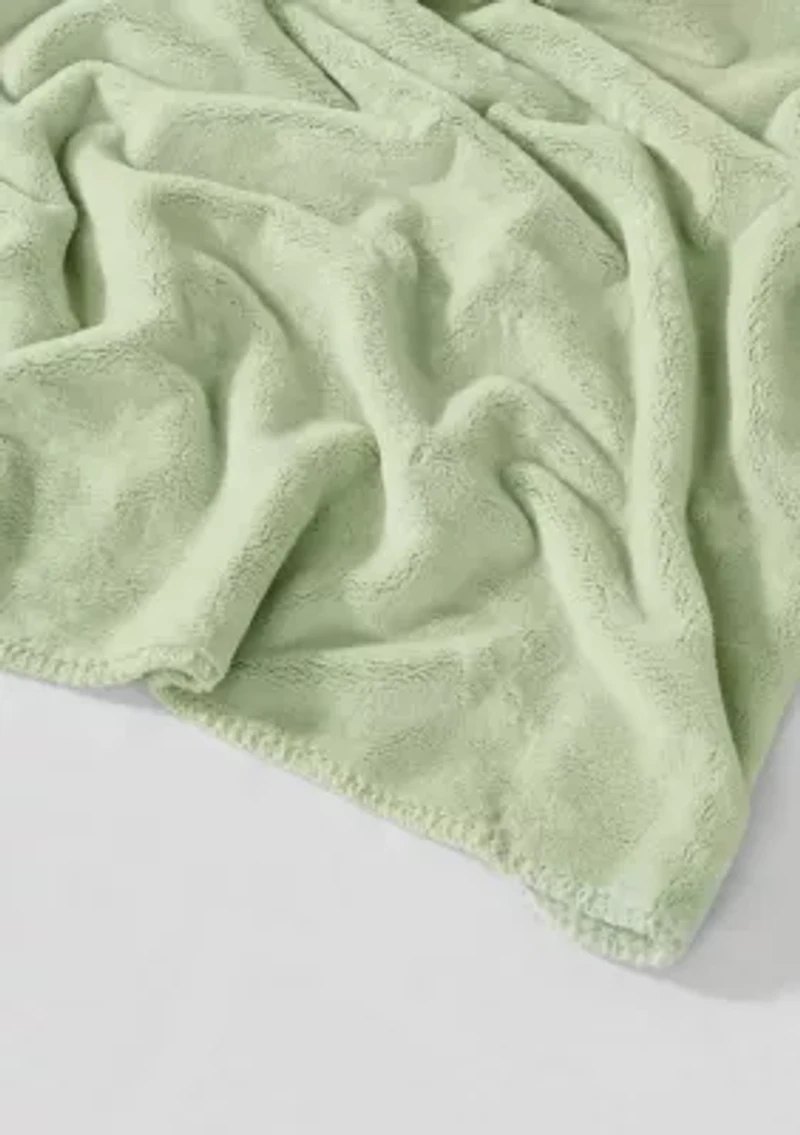 The Farmhouse by Rachel Ashwell Strawberry Delight 50x70 Throw