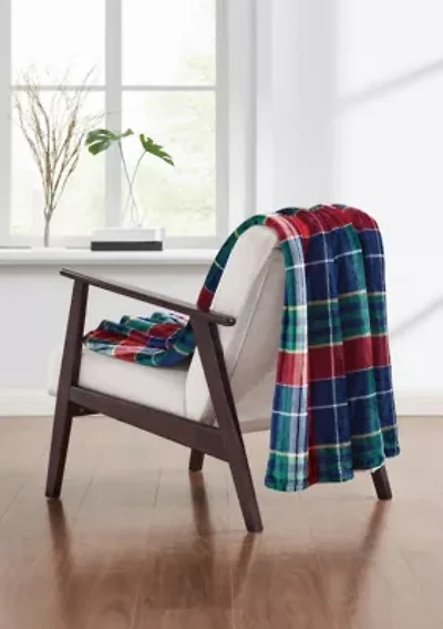 Truly Soft Cuddle Warmth Ivan Plaid Throw Blanket