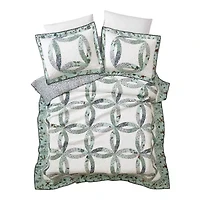 Felicity Wedding Ring Patchwork Quilt Set