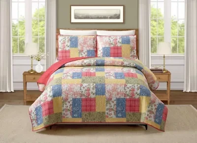 Farmhouse Florals Patchwork Printed Quilt Set