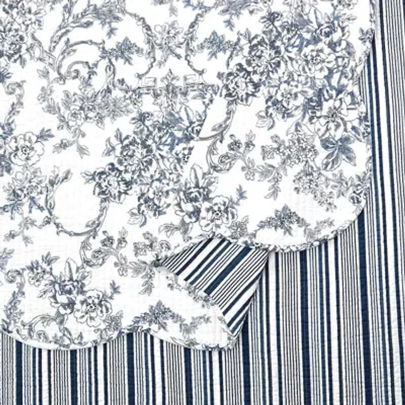 Garden Toile Reversible Cotton Quilt Set