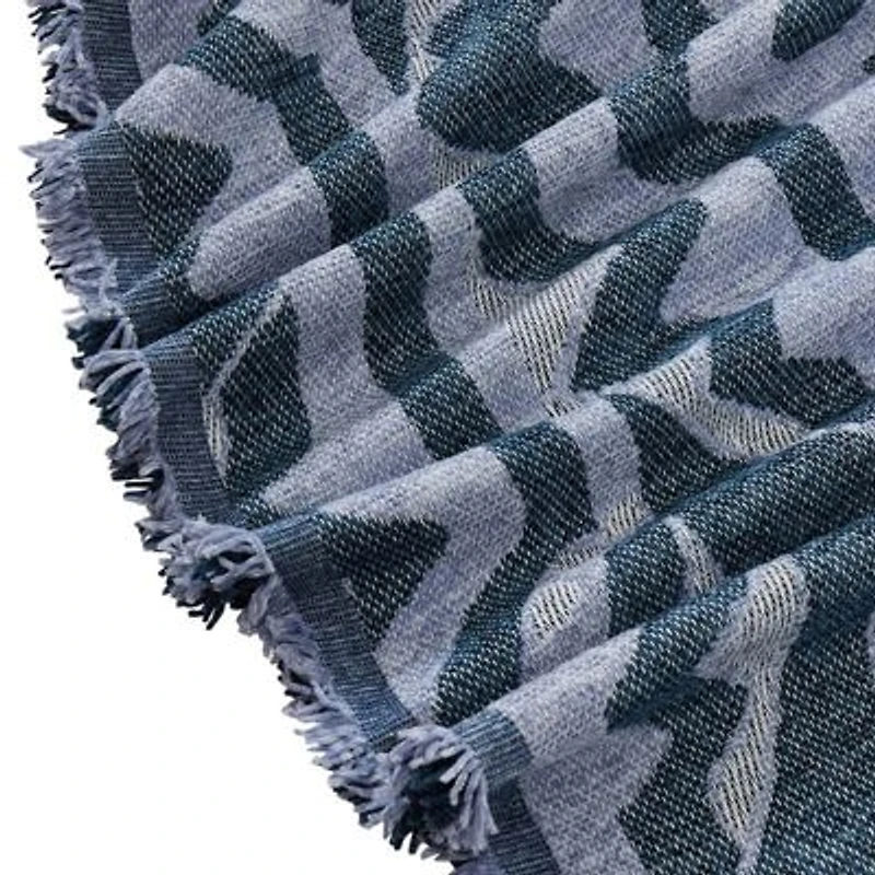 Profil Woven Throw by Jungalow