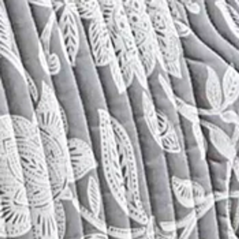 Stencil Vine Reversible Quilt Set