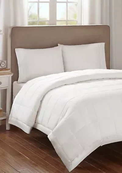 Cambria Premium Oversized Hypoallergenic Down Alternative Blanket with 3M Scotchgard