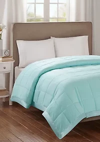 Cambria Premium Oversized Hypoallergenic Down Alternative Blanket with 3M Scotchgard