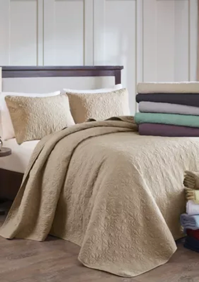 Quebec Reversible Bedspread Set