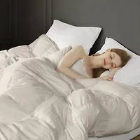 Stay Puffed Overfilled Down Alternative Comforter