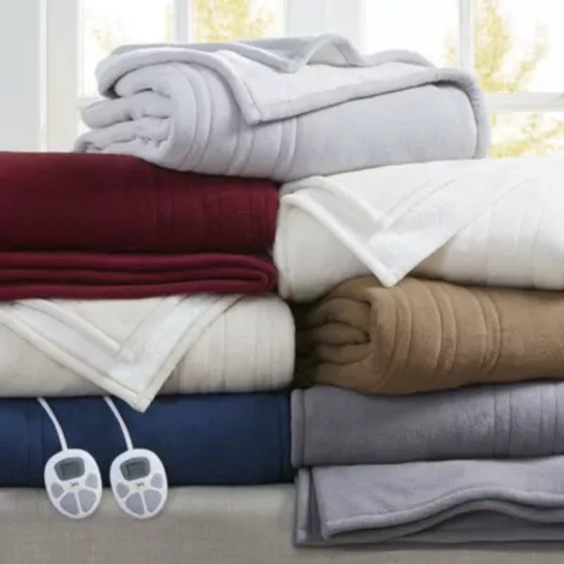Fleece to Sherpa Heated Blanket