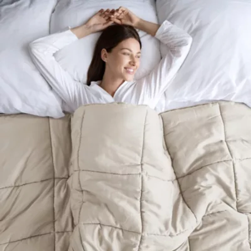 Winfield Percale Luxury Down Alternative Comforter