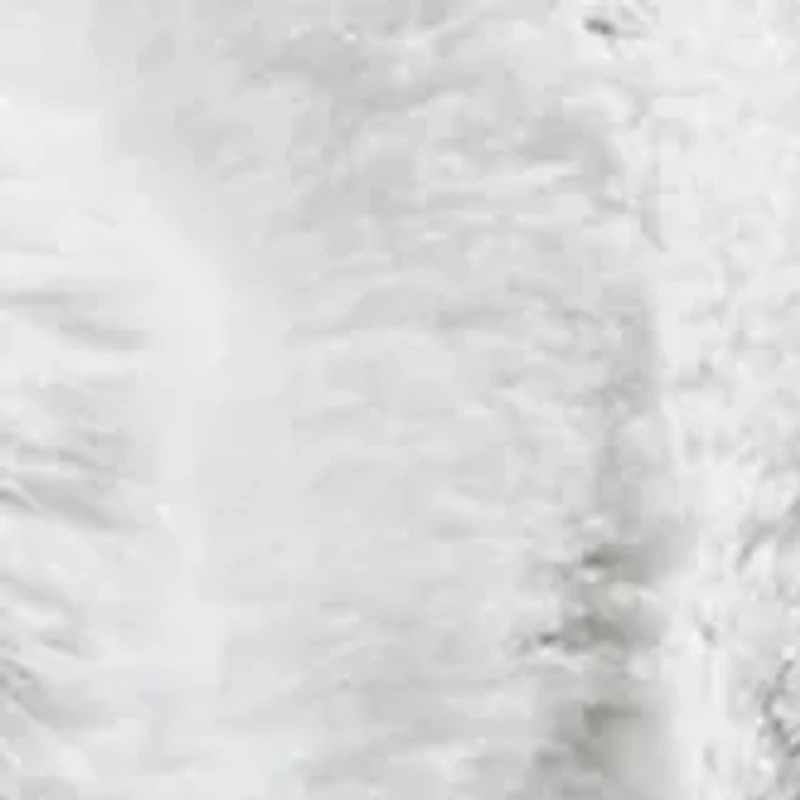 Sachi Throw