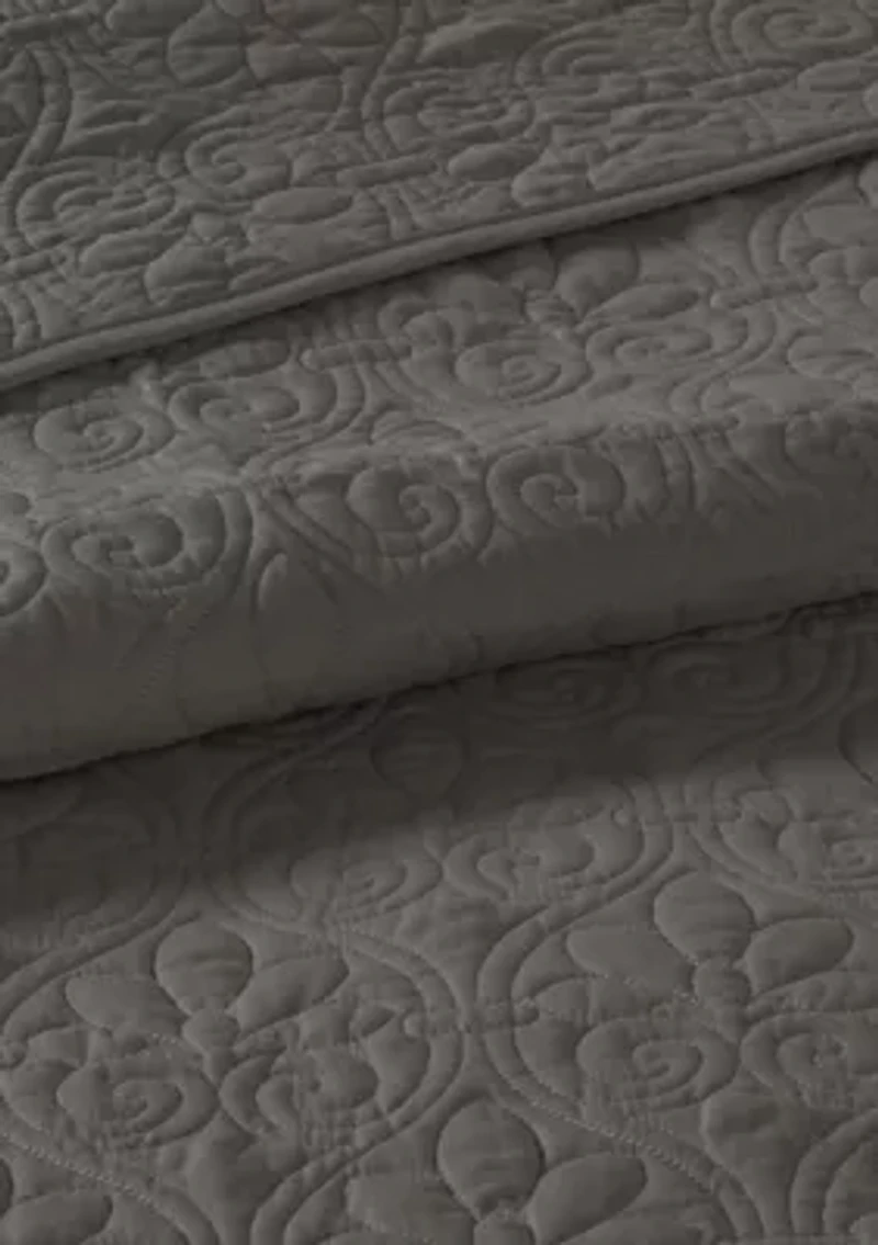 Quebec Reversible Bedspread Set