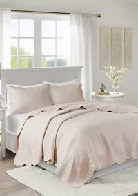Tuscany 3 Piece Reversible Scalloped Edge Quilt Set