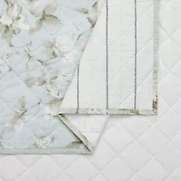 Claire Quilt Set