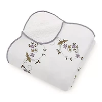 Gwen Floral Embroidered Quilt Set
