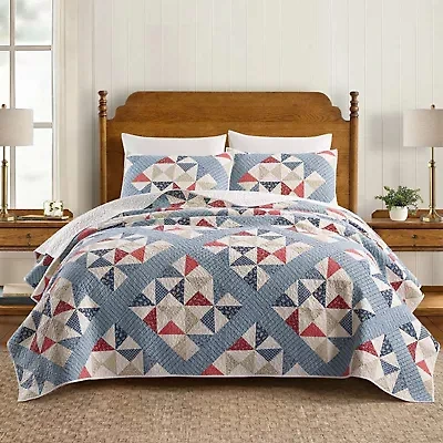 Americana Heartland Pieced Reversible Quilt Set
