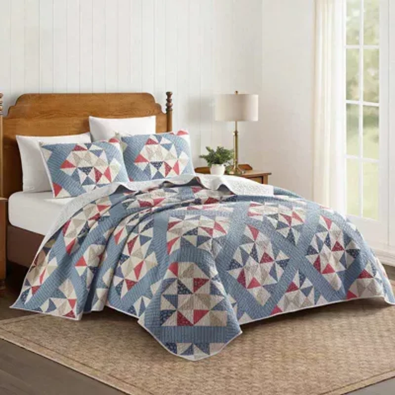 Americana Heartland Pieced Reversible Quilt Set