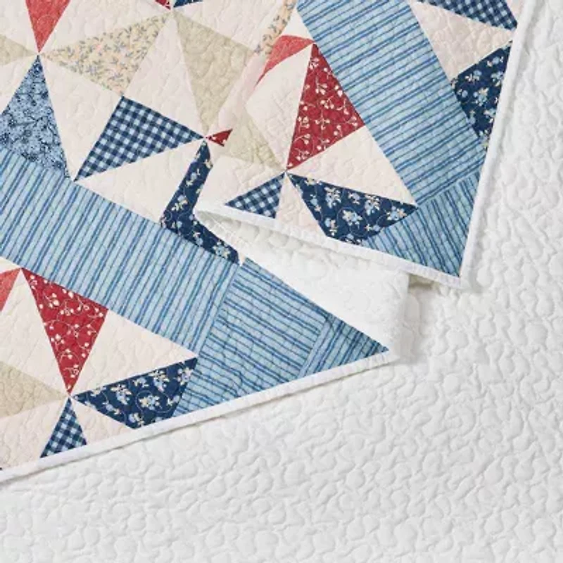 Americana Heartland Pieced Reversible Quilt Set