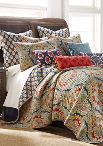 Moreno Quilt Set
