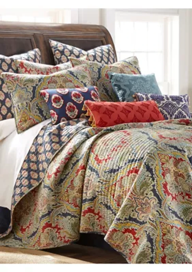 Moreno Quilt Set