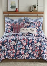Camden Red Quilt Set