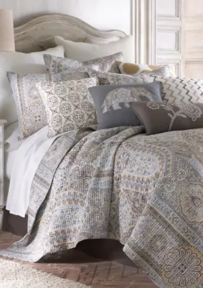 Virgo Quilt Set