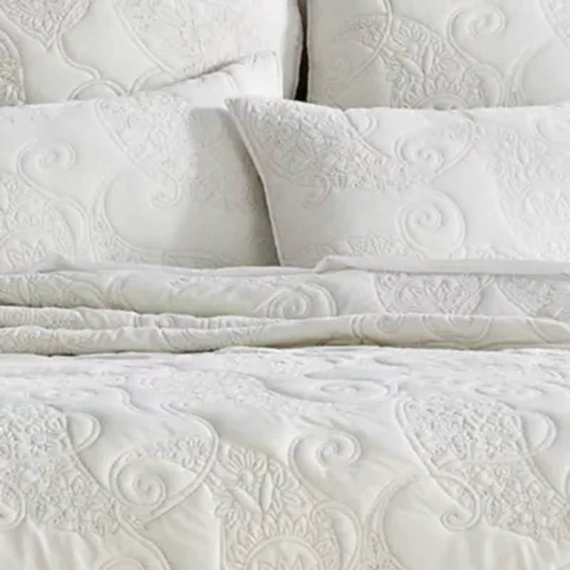 Cream Velvet King  Quilt Set
