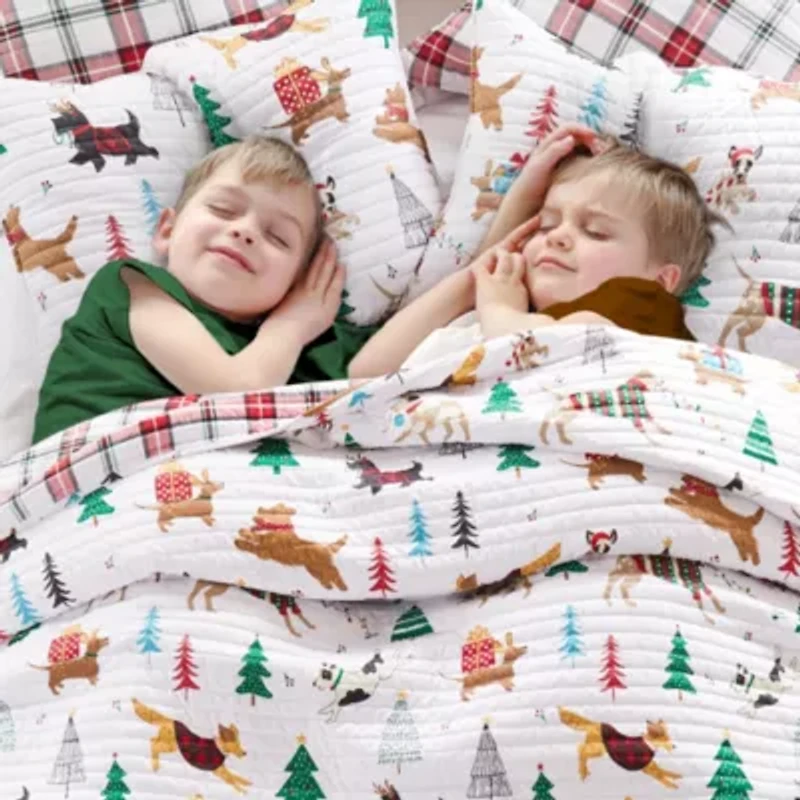 Jingle Paws Quilt Set