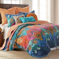 Mackenzie Bedspread Set