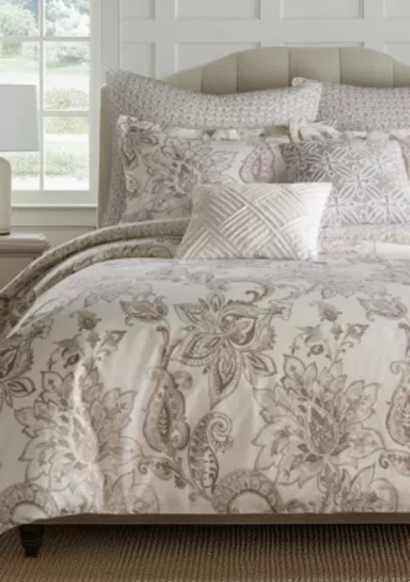 Bennett Comforter Set