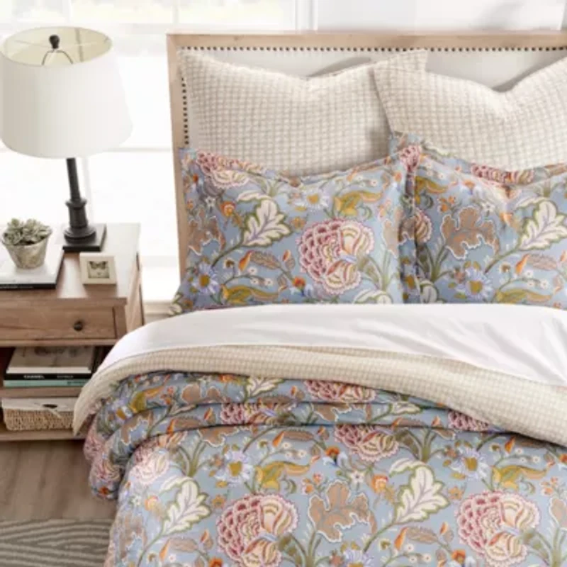 Angelica Comforter Set