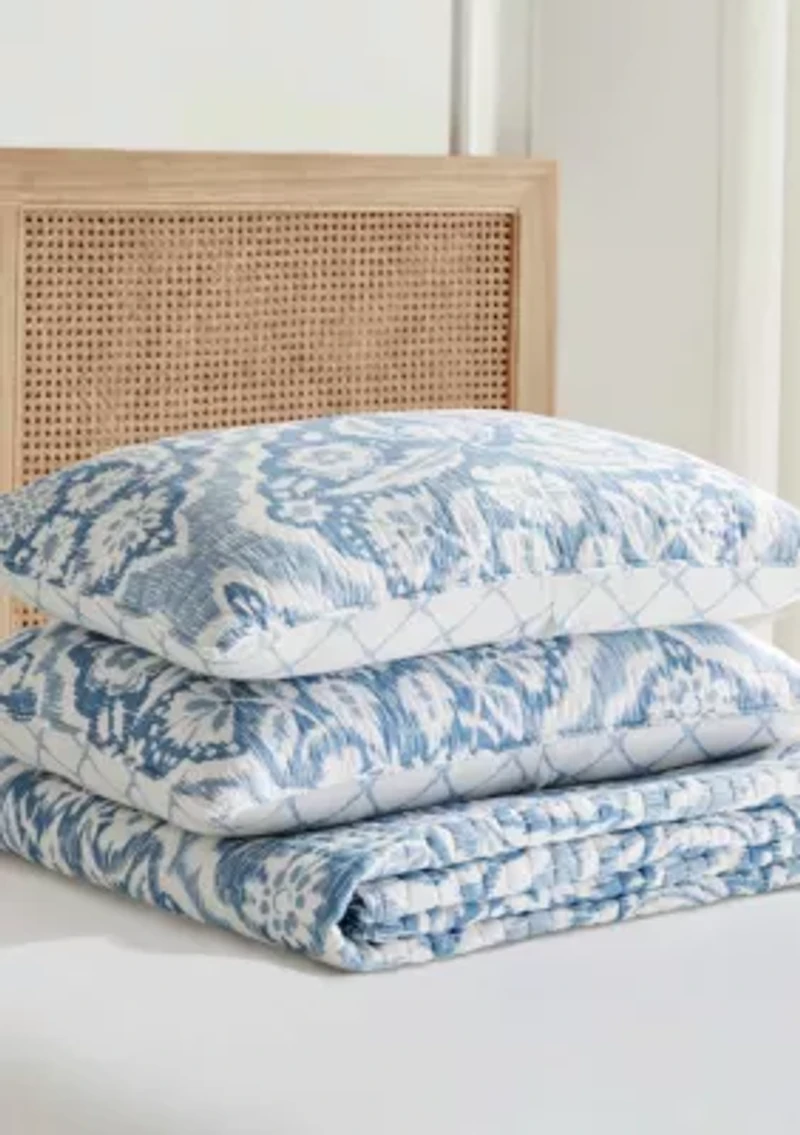 Becker Blue Quilt Set