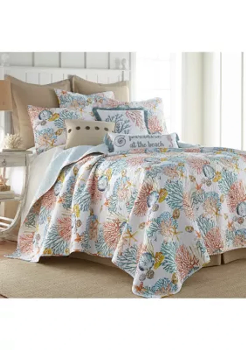 Bay Islands Reversible Quilt Set