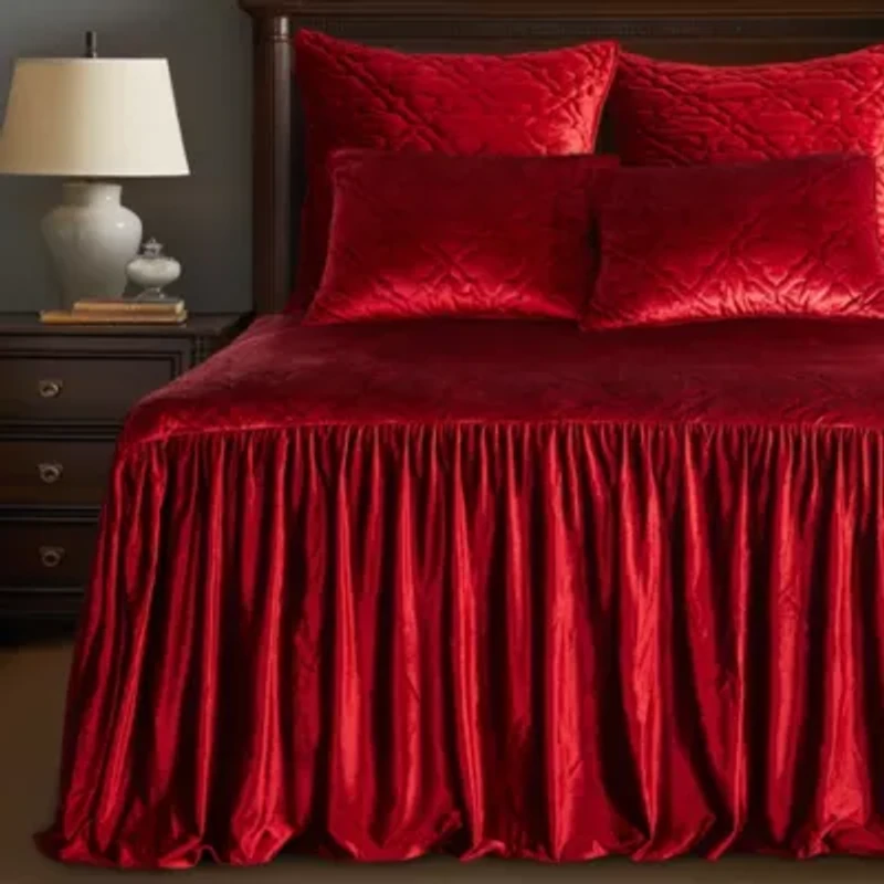 Caserta Velvet Red Bedspread