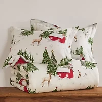 Winterberry Forest Duvet Cover Set