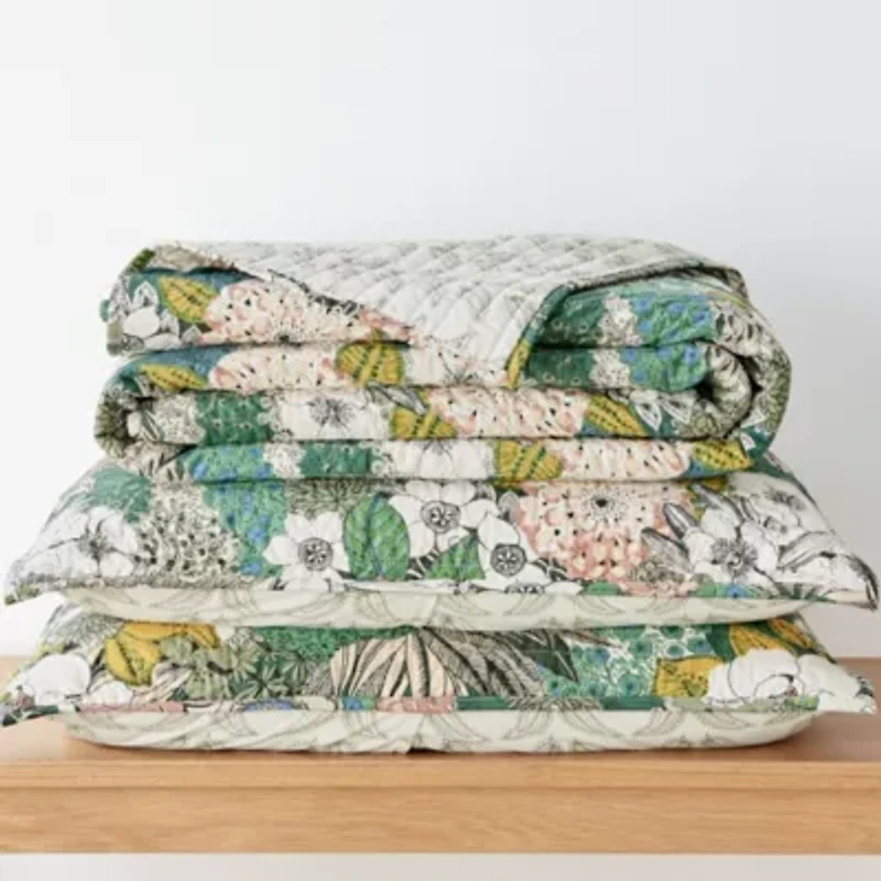 Bettina Floral Comforter