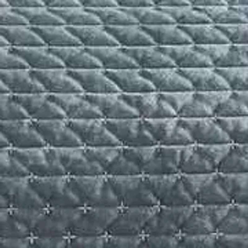 Velvet Stitch Quilt Set