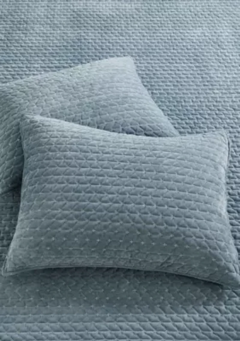 Velvet Stitch Quilt Set
