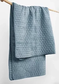 Velvet Stitch Quilted Throw
