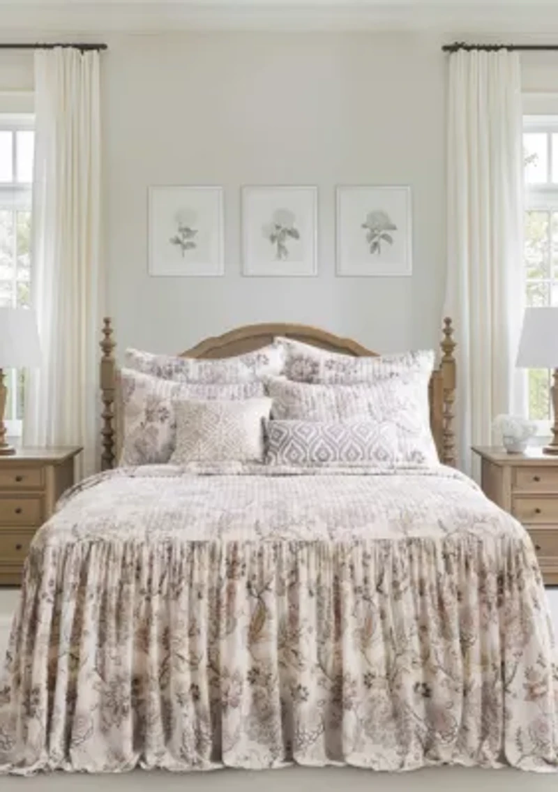 Ophelia Bedspread Set