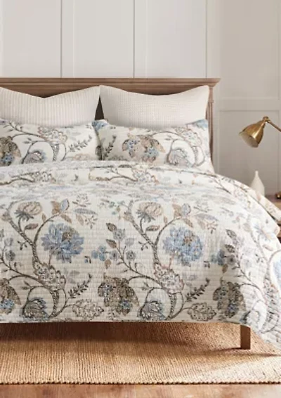 Sarella Quilt Set