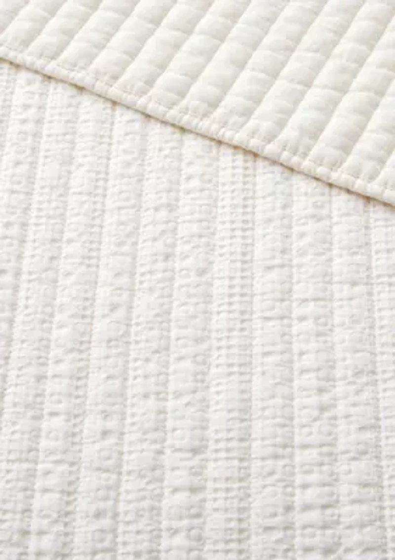 Loden Cream Quilt Set