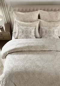 Alessio Comforter Set