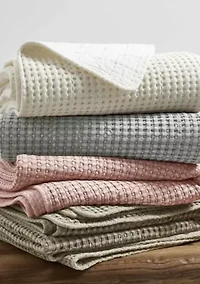 Mills Waffle Quilt Set