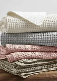 Mills Waffle Quilt Set