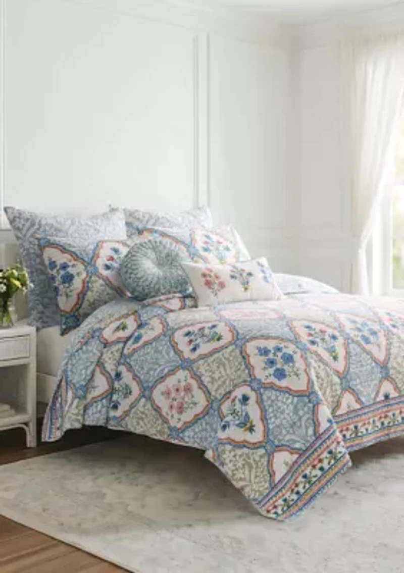 Zoey Quilt