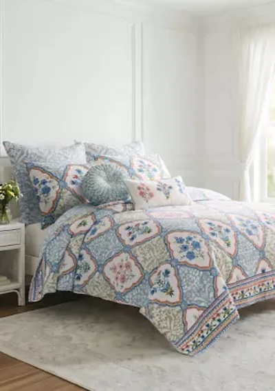 Zoey Quilt