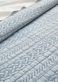 Trintton Quilt Set